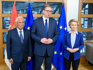 Vučić u Briselu: Zvučnog topa nije bilo, samo političke buke