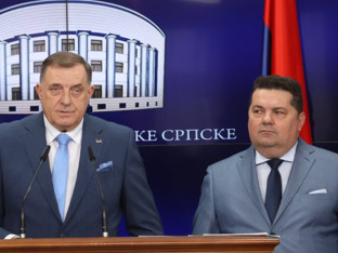 Sud BiH o raspisivanju međunarodne potjernice za Dodikom i Stevandićem