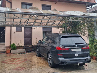 Ko je banjalučki doktor kojem je bačena bomba u dvorište