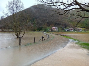 Ružičić: Poplavljeno više od 30 objekata
