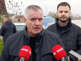 Višković obišao poplavljeno područje: Vlada će pomoći