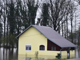Gradiška se bori s posljedicama poplava: U toku sanacija infrastrukture i procjena štete