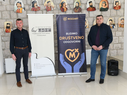 Mozzart uz Centar za kulturu „Nebojša Glogovac" u Nevesinju