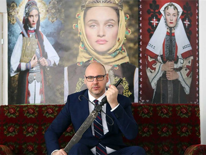 Златна медаља у Кини за српског модног фотографа Павела Суровог (ФОТО)