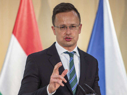 Sijarto: Budimpešta će se usprotiviti nastavku slanja vojne pomoći Kijevu
