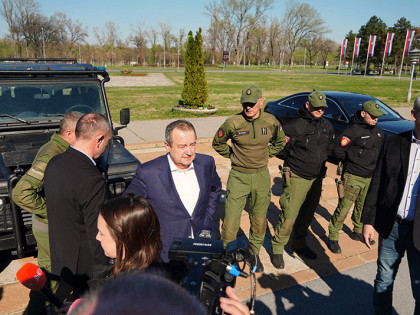 Dačić otkrio kakva zvučna sredstva koristi policija