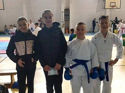 Mladim karatistima "Glasinca" četiri medalje u Bileći