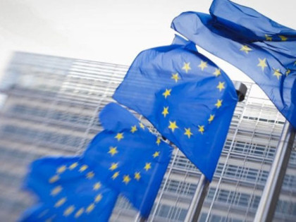 U institucijama EU sedmo povećanje plata u tri godine