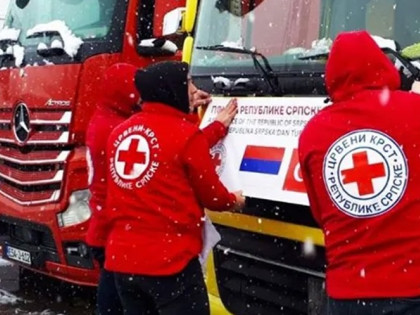 ОПРЕЗ: Варају људе представљајући се у име Црвеног крста