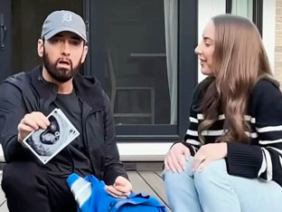 Eminem postao djed, kćerka objavila fotografiju bebe