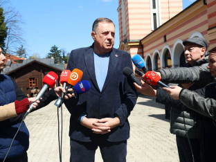 Dodik: Neću se povući dok god imam podršku naroda
