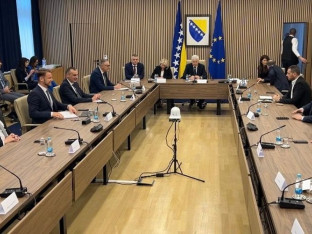Sastanak HDZ-a sa "trojkama" iz Srpske i FBiH odgođen, ne zna se novi datum