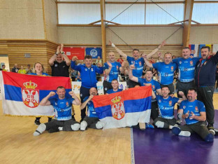 Sjedeća odbojka: Evropska medalja zlatnog sjaja