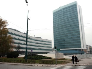 Propao plan povlačenja milijardi iz međunarodnih finansijskih institucija