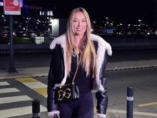 Tea Tairović otišla za Dubai! Spakovala sve zlatno, a dječko je u stopu pratio