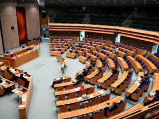 Parlament Holandije traži uvođenje sankcija Dodiku