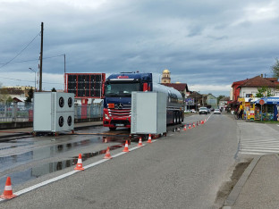 Iznenađenje za vozače na ulazu u Gradišku (VIDEO)