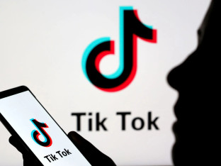 Influenserka osuđena na uslovnu kaznu zbog prijetnji smrću putem TikToka