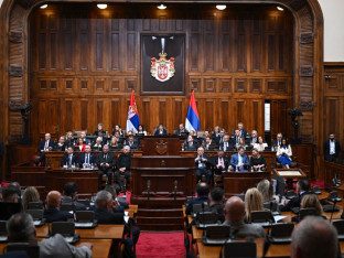 Skupština Srbije izabrala novu Vladu
