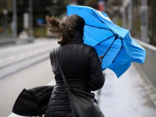 UPOZORENjE: Očekuju se jaki udari vjetra i prekidi struje!