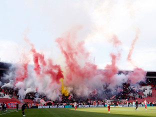 Stadionska groznica: Anatomija navijačkih strasti