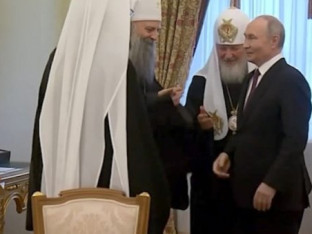Putin se sastao sa patrijarhom Porfirijem (VIDEO)