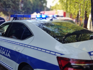Tinejdžer krao sladoled, pa uhvaćen s drogom