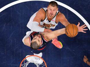 Denver nakon drame i tuče bolji od Klipersa: Sjajnog Jokića zasjenio Gordon (FOTO; VIDEO)