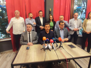 Tri stranke opozicije: Preuzimamo inicijativu za stvaranje nove većine