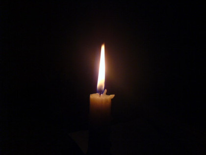 Preminula mlada glumica (24)!