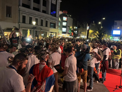 „Ceremonija za heroje“: Svečani doček studenata-biciklista
