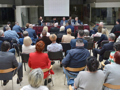 Prezentacija knjiga „Ruski pisci i pravoslavlje” održana u Banjaluci