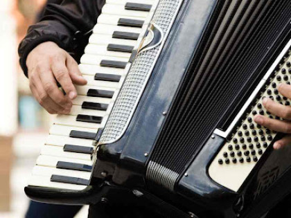 Međunarodni festival harmonike počinje u Semberiji