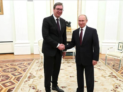 Вучић: Нећу да будем Путину на терету