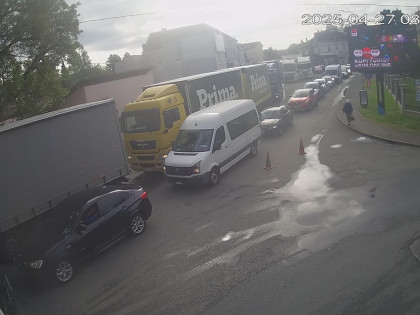 Duge kolone na nekoliko graničnih prelaza