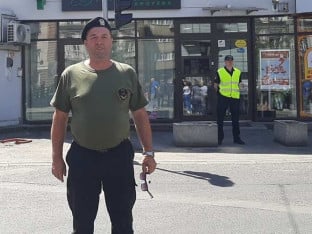 Svjedočenje: "Izvlačili su nas iz vozila i pucali s leđa u noge"