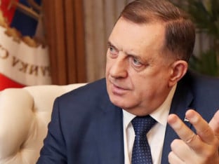Dodik: Kad sabereš dvije trojčice – dobiješ nulu