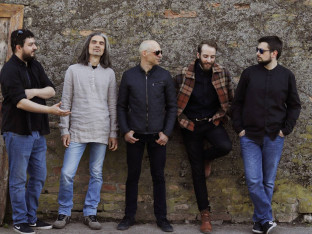 "Nemi pesnik" objavio drugi album