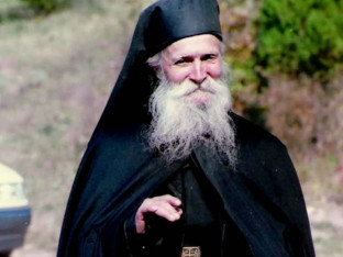 Савјет оца Тадеја како се изборити са породичним проклетством