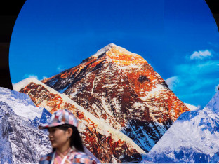 Planinar osvojio Maunt Everest po 19. put (FOTO)