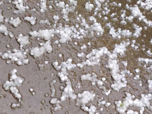 Nevrijeme u Srpskoj: Gromovi i grad pustošili sve pred sobom