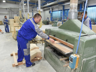 Kako je prepolovljen obim posla u drvnoj industriji Srpske