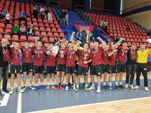 Dominacija Omladinskog rukometnog kluba Banjaluka na saboru: Sistem donosi trofeje!