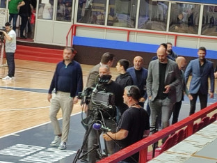 Krstić gleda meč u Boriku
