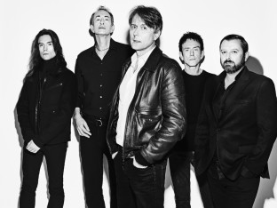 Kultni sastav "Suede" izdaje novi album: Slomljena muzika za slomljene ljude