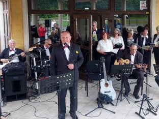 Koncert ansambla Prijatelji sa Vrbasa Banjaluka u Laktašima