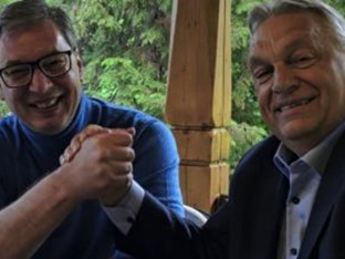 Sastanak Vučića i Orbana ušao u sedmi sat
