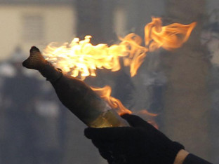 Da li znate kako je nastao Molotovljev koktel?