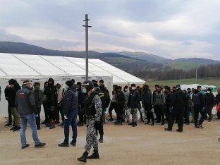 Karan: Srpska i Srbija neće biti parking za migrante u Evropi