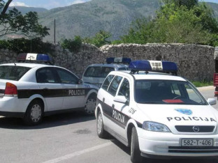 Maskirana lica napala učenike: Povrijeđena dvojica gimnazijalaca
